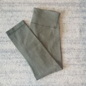 Lululemon Wunder Under Crop